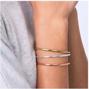 Stella & Dot Essential Hammered Cuff Set